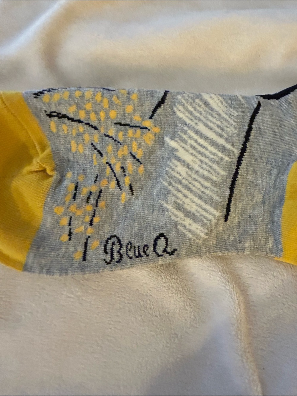 NWT Blue Q Women’s Novelty Hellraiser Crew Socks, Gray & Yellow - size 5-10 - Picture 6 of 7